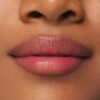 بالم لب ژله‌ای تغییررنگ‌دهنده با افکت جادویی اسنس Essence Jelly Colour Changing Lipstick